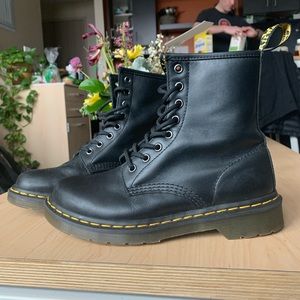 almost perfect pair of dr. martens 1460 boots!